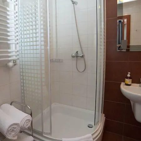 Apartament W Arce 427 Kolobřeh